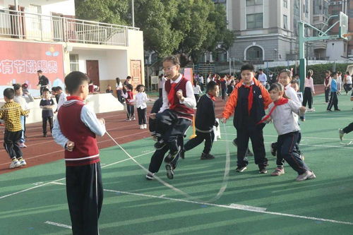 小学体育老师教学视频